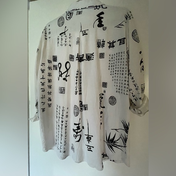Soft SurroundingsVintage Black and White Asian Inspired Tunic - Picture 3 of 5